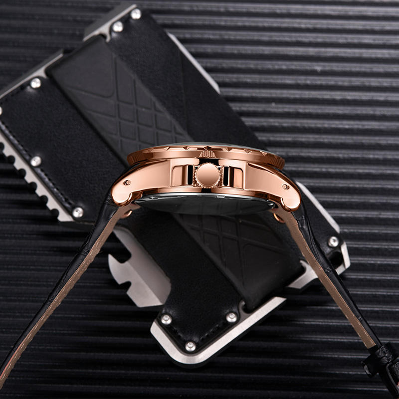 Onola 3809 Leather Strap Warrior Round Dial Men's Watch Side View